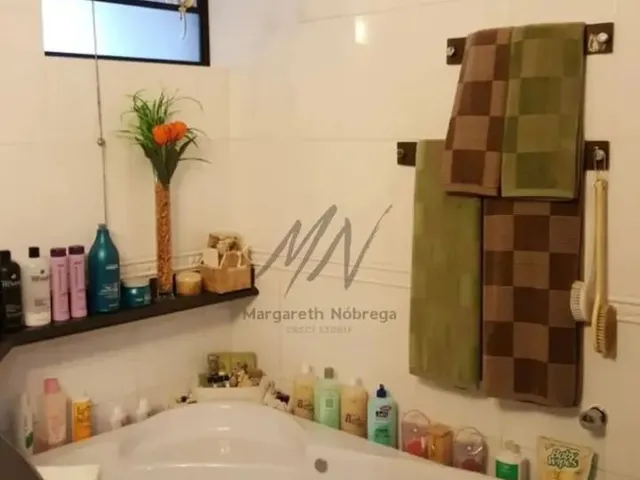 Imagem 8: Apt Impecavel a Venda com 200 Metros Quadrados com 4 Suites em Centro - Campina Grande - P