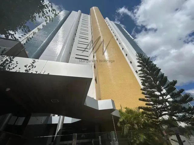 Imagem 3: Apt Impecavel a Venda com 200 Metros Quadrados com 4 Suites em Centro - Campina Grande - P