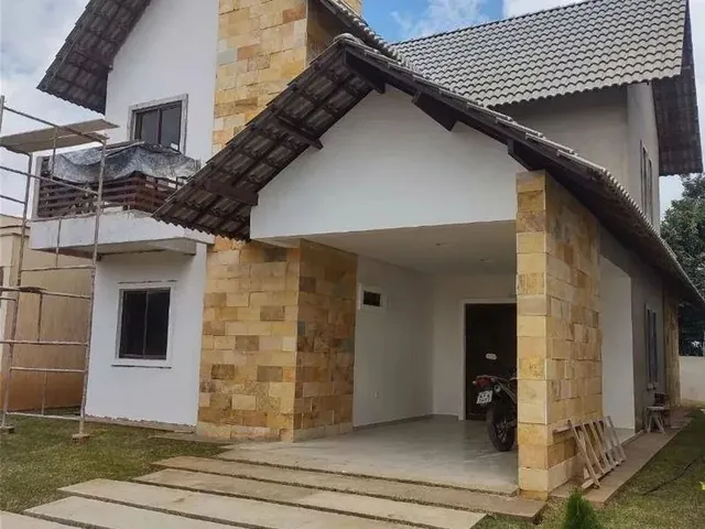 Imagem: Casa com 3 Dormitórios À Venda por R$