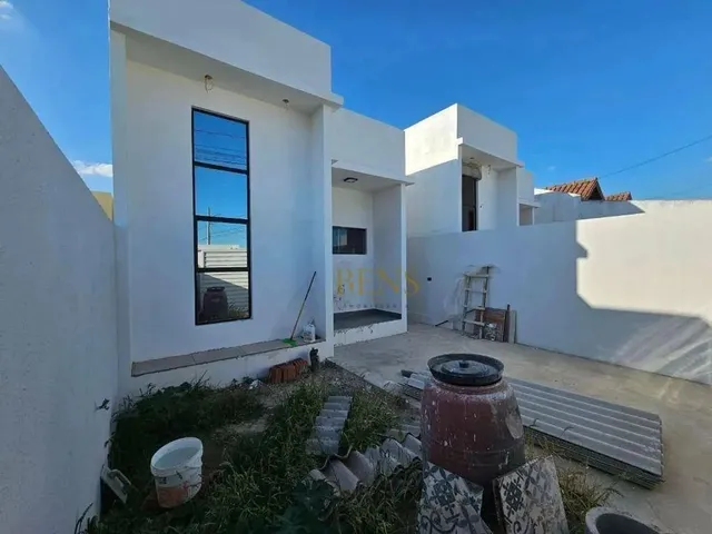 Imagem: Casa com 3 Dormitórios À Venda, 72 M²