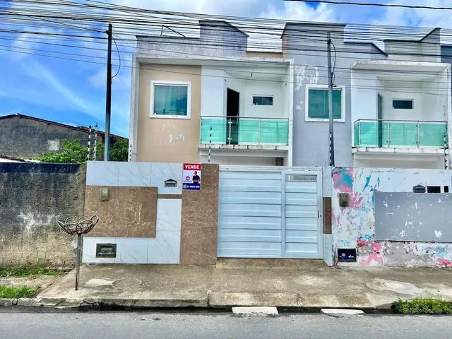 Imagem: Casa com 2 Suítes no Rocha Cavalcante