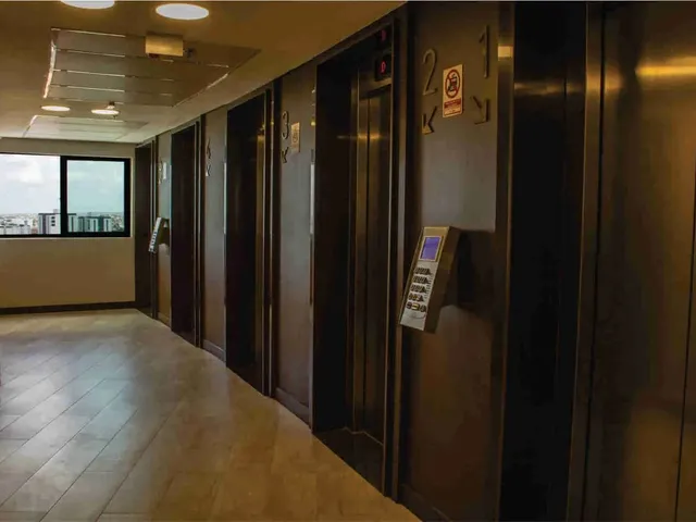 Imagem 9: Flat para Venda Possui 57Metros Quadrados com 2 Quartos em Vila Cabral - Campina Grande