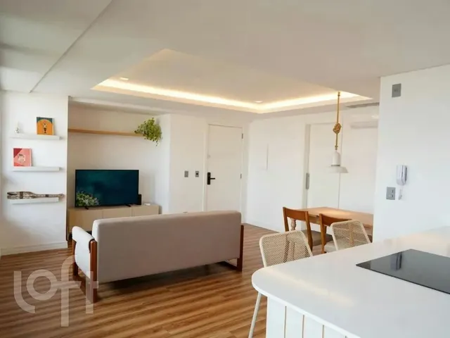 Imagem: O apartamento possui 2 Dormitórios, 1 Suíte, 3 Banheiros,