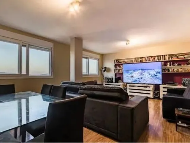 Imagem: Apartamento com 3 Dormitorio(S) Localizado(A)