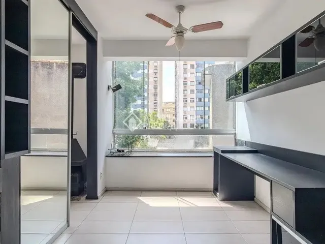 Imagem: Cobertura 2 Quartos no Bairro Cidade Baixa