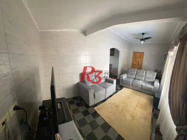 Imagem: Casa de 3 Dormitórios À Venda no Castelo