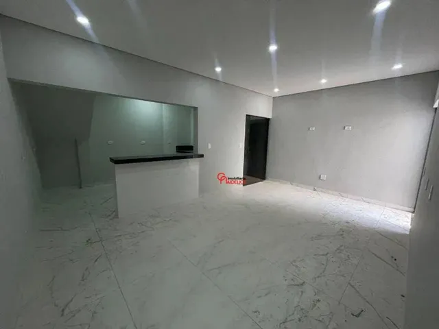 Imagem: Casa com 3 Dormitórios para Alugar, 115
