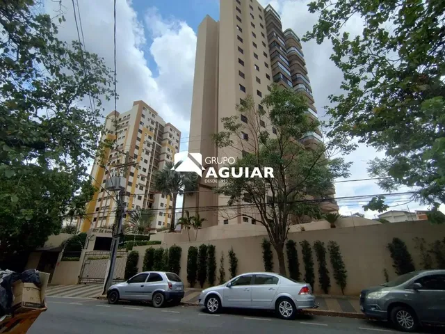 Imagem: O apartamento possui 2 Dormitórios, 1 Suíte, 2 Banheiros,