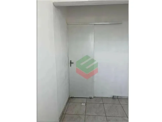 Imagem 3: 1 Quarto 1 Banheiro Kitnet