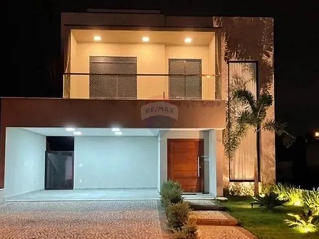 Imagem: A casa possui 3 Dormitórios, 3 Suítes, 5 Banheiros, 4