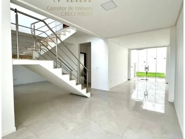 Imagem 2: Casa Duplex com 3 Quartos Sendo 2 Suíte, Closet e Varanda em Laranjeiras Serra Es