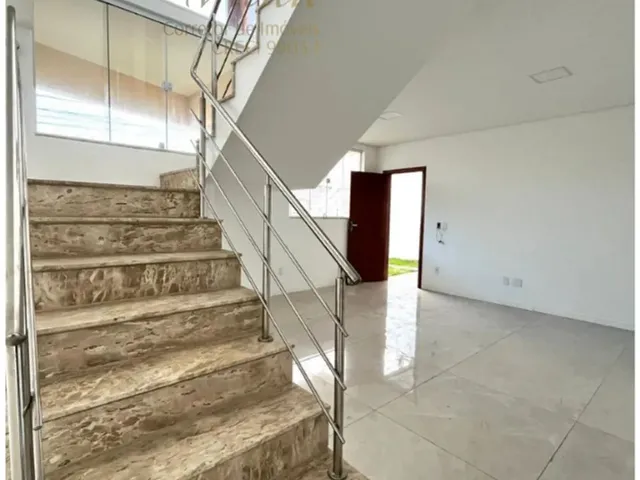 Imagem 9: Casa Duplex com 3 Quartos Sendo 2 Suíte, Closet e Varanda em Laranjeiras Serra Es