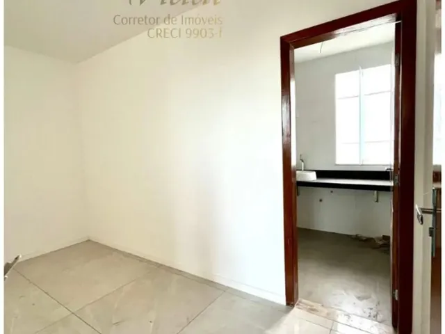 Imagem 3: Casa Duplex com 3 Quartos Sendo 2 Suíte, Closet e Varanda em Laranjeiras Serra Es
