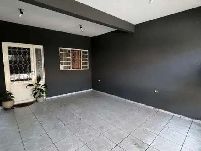 Imagem 1: Casa a Venda em Castelo Branco (Duplex) Oportunidade