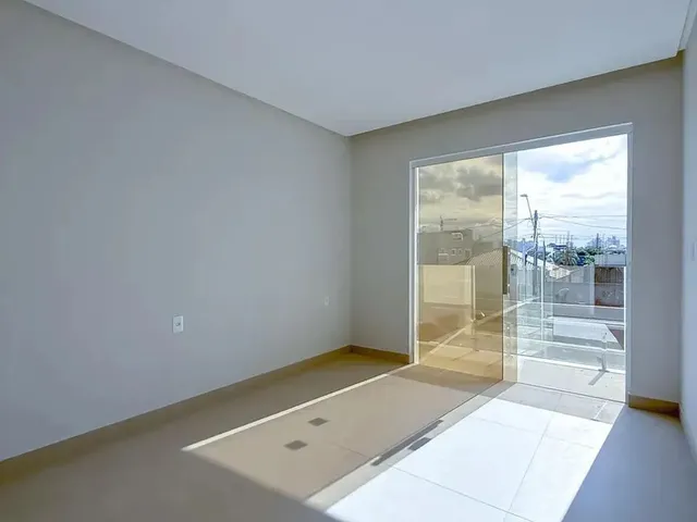 Imagem 8: Sr - Vendo Belíssima Casa com 4 Quartos em Morada de Laranjeiras - Serra - Es