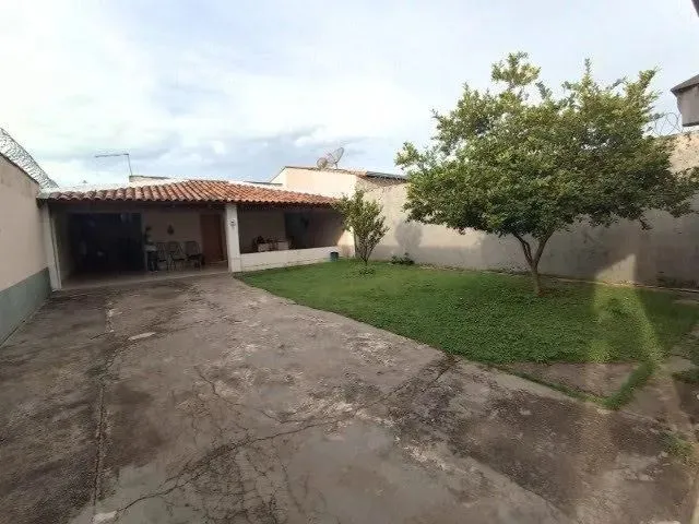 Imagem: Casa em Cidade Continental, com Quintal