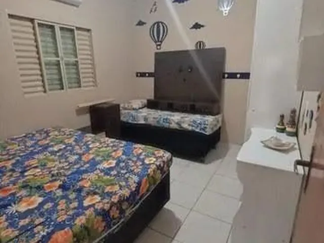 Imagem 7: Casa em Cidade Continental, com Quintal