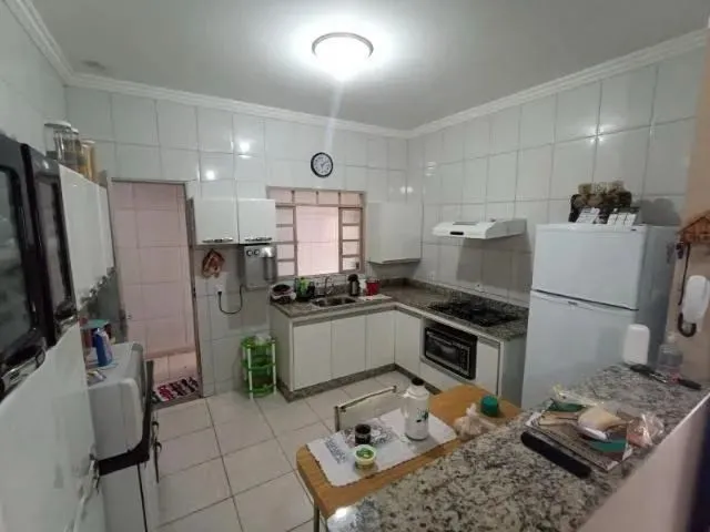 Imagem 8: Casa em Cidade Continental, com Quintal