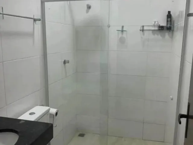 Imagem 2: Gio Casa com Piscina em Enseada Jacaraipe