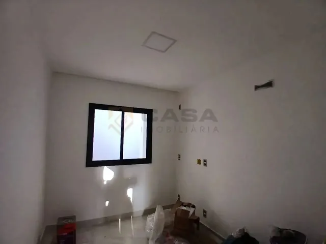 Imagem 11: Dr-Portal de Jacaraípe: Casa Duplex com 3 Quartos e Quintal Aconchegante! Ubol