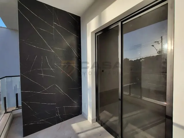 Imagem 10: Dr-Portal de Jacaraípe: Casa Duplex com 3 Quartos e Quintal Aconchegante! Ubol