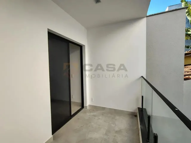Imagem 4: Dr-Portal de Jacaraípe: Casa Duplex com 3 Quartos e Quintal Aconchegante! Ubol