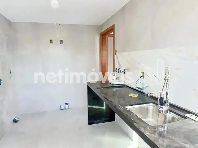 Imagem 11: Imóvel para Venda com 390 Metros Quadrados com 4 Quartos em Vila Capixaba - Cariacica