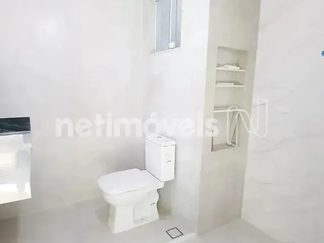 Imagem 15: Imóvel para Venda com 390 Metros Quadrados com 4 Quartos em Vila Capixaba - Cariacica