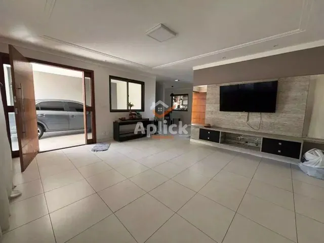 Imagem 15: Casa Á Venda em Morada de Laranjeiras-3 Quartos-Suíte 3 Vagas