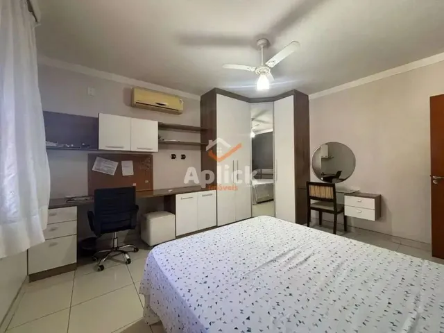 Imagem 11: Casa Á Venda em Morada de Laranjeiras-3 Quartos-Suíte 3 Vagas