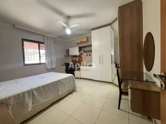 Imagem 4: Casa Á Venda em Morada de Laranjeiras-3 Quartos-Suíte 3 Vagas
