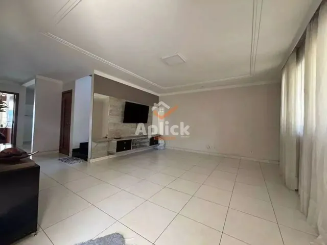 Imagem 10: Casa Á Venda em Morada de Laranjeiras-3 Quartos-Suíte 3 Vagas