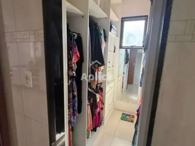 Imagem 13: Casa Á Venda em Morada de Laranjeiras-3 Quartos-Suíte 3 Vagas