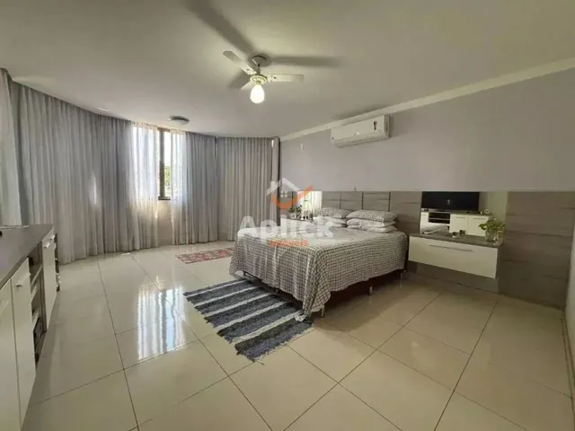 Imagem 7: Casa Á Venda em Morada de Laranjeiras-3 Quartos-Suíte 3 Vagas