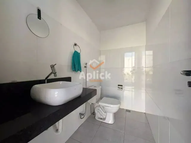 Imagem 9: Casa Á Venda em Morada de Laranjeiras-3 Quartos-Suíte 3 Vagas