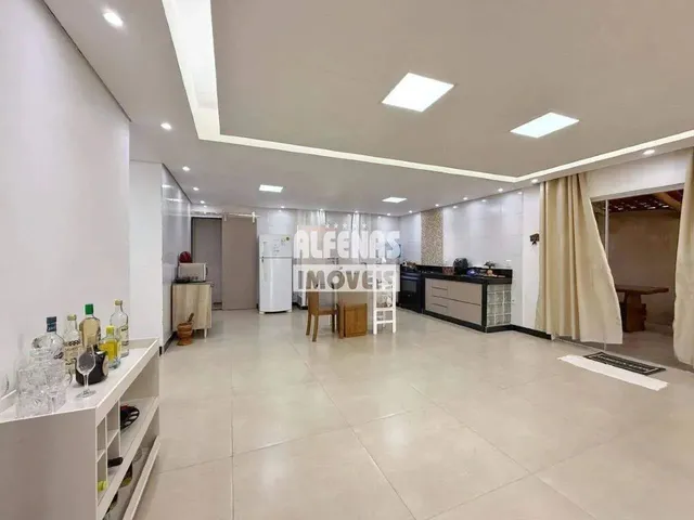 Imagem: Casa À Venda 3 Quartos no Bairro Condomínio