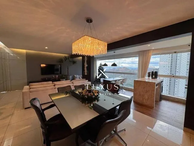 Imagem: Apartamento com 3 Suítes À Venda, 137