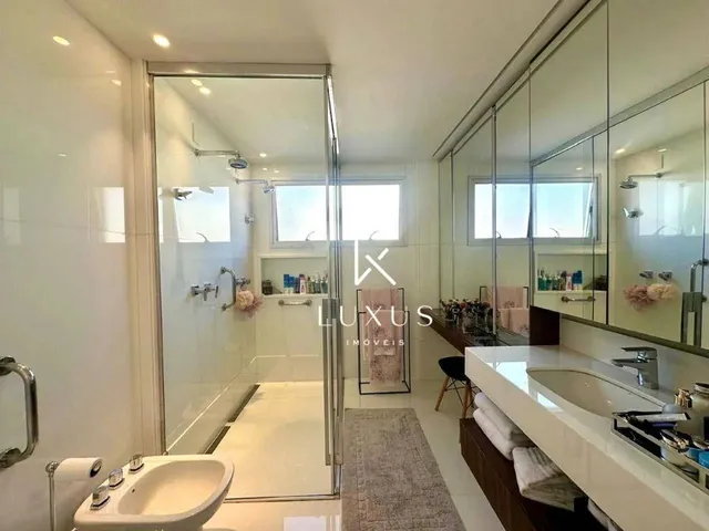 Imagem 16: Apartamento com 4 Dormitórios À Venda, 260 M² por R$ 7.500.000,00 - Vila da Serra