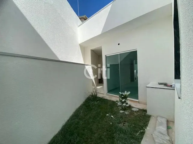 Imagem 2: Bairro Lundceia Casa com 3 dormitórios
