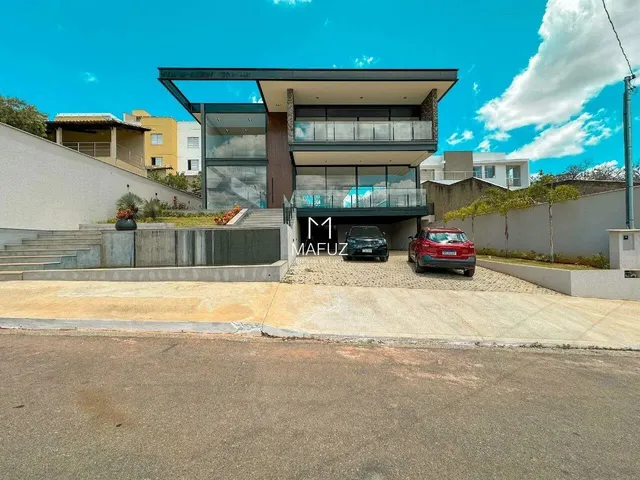 Imagem: Casa À Venda, 6 Quartos, 5 Suítes, 4 Vagas