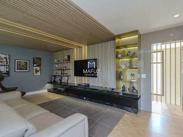 Imagem 15: Com 603 M² de Área Construída em Um Terreno de 904 M² - Casa com 4 Quartos e 3 Suites