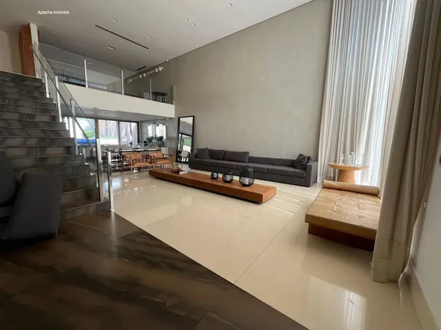 Imagem: Casa de 700M² com 4 Suítes À Venda no