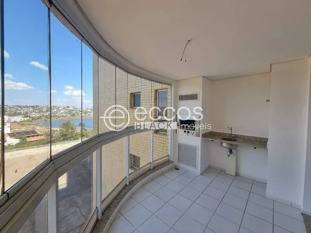 Imagem: Apartamento À Venda, 4 Quartos, 2 Suítes