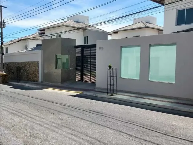 Imagem: Casa de Condomínio em Rua Joaquim Camargos