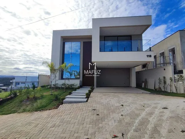 Imagem: Casa À Venda, 5 Quartos, 3 Suítes, 4 Vagas
