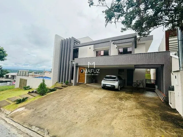 Imagem: Casa À Venda, 4 Quartos, 3 Suítes, 4 Vagas