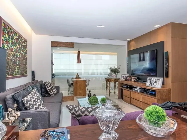 Imagem: Apartamento À Venda, 4 Quartos, 2 Suítes