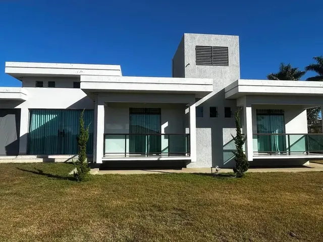 Imagem 2: Casa de Condomínio 3 Quartos Suíte com Hidromassagem Piscina e Churrasqueira