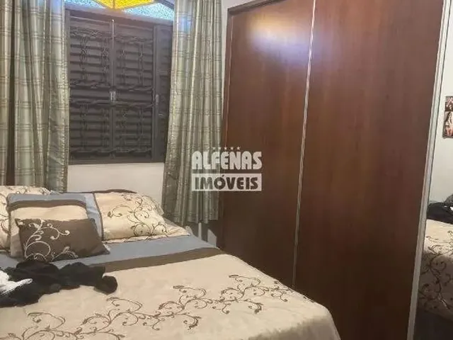Imagem 2: Excelente Oportunidade - Casa 4 Quartos - Eldorado - Contagem - Mg