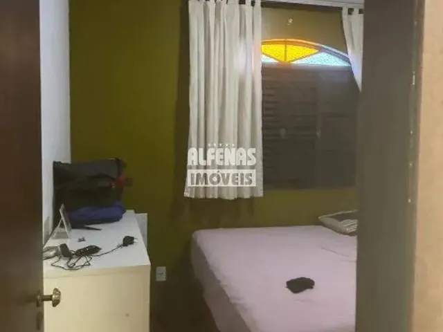 Imagem 6: Excelente Oportunidade - Casa 4 Quartos - Eldorado - Contagem - Mg